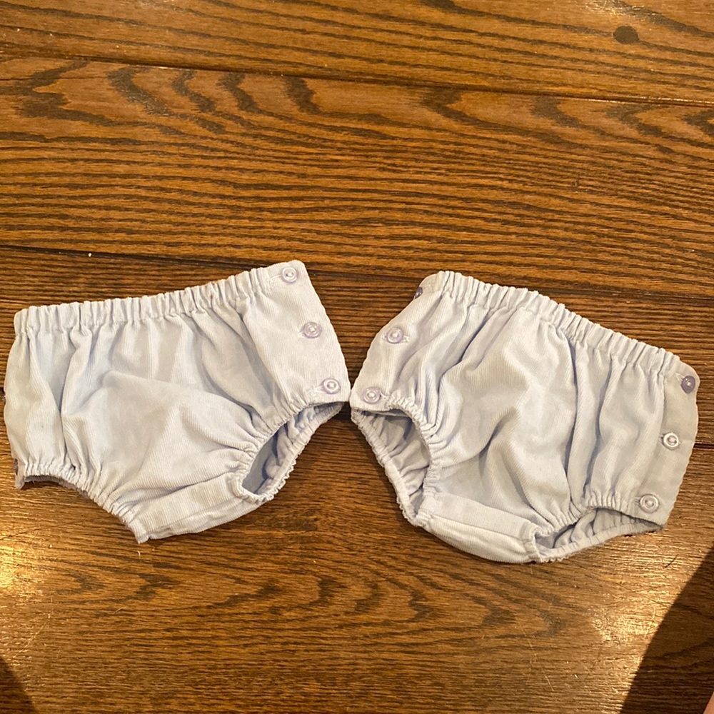 Little English bloomers